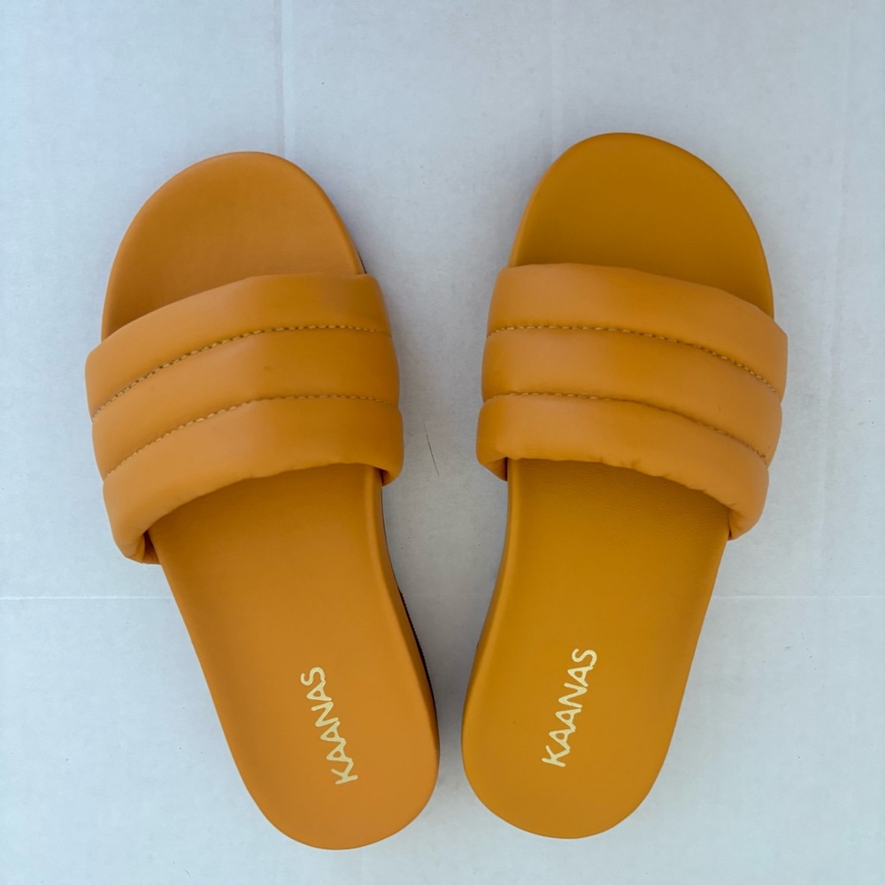 Kaanas Women’s Marigold Slip on Flat Sandals Leather 5M